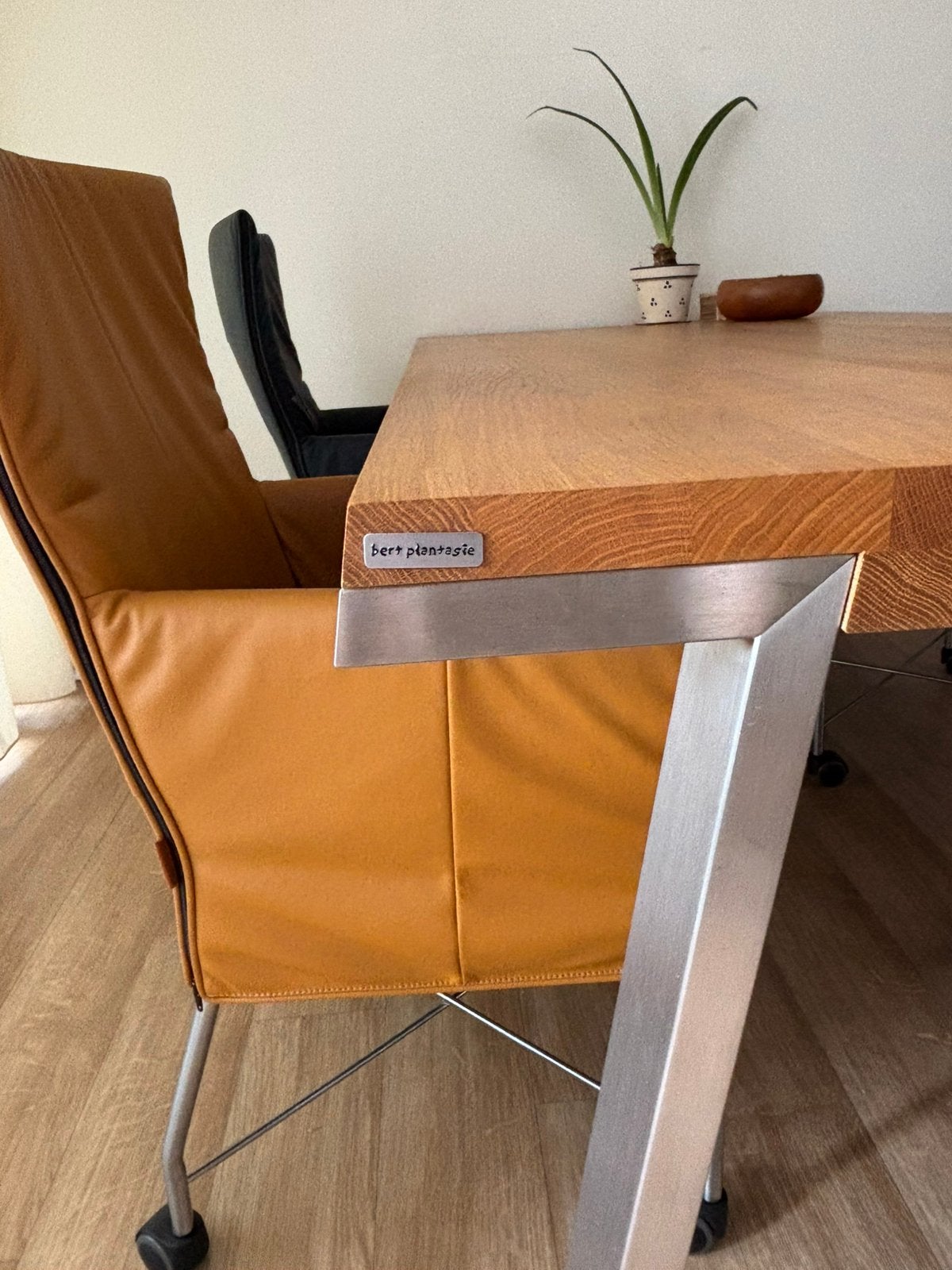 Design Bert Plantagie Eetkamertafel, Ophalen