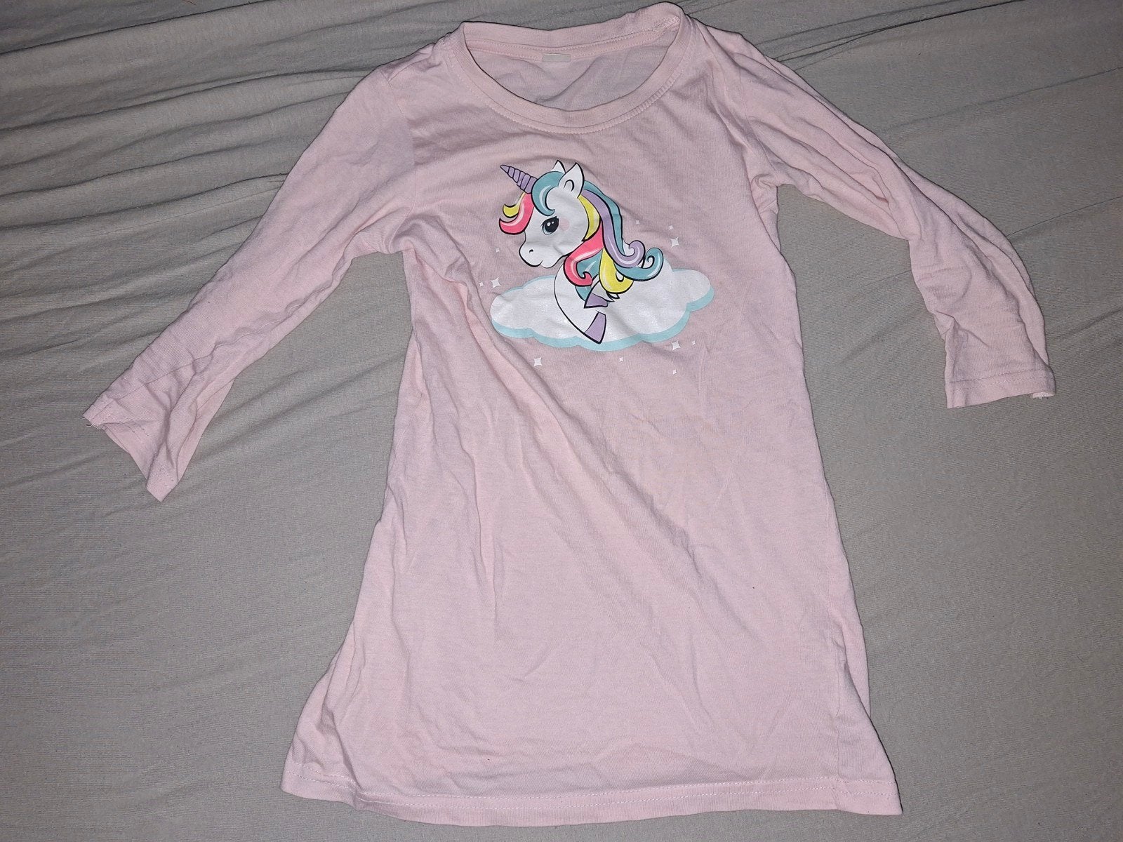 Nachtjapon met unicorn, maat 98/104, Verzenden, Zo goed als nieuw, Meisje, Nacht- of Onderkleding