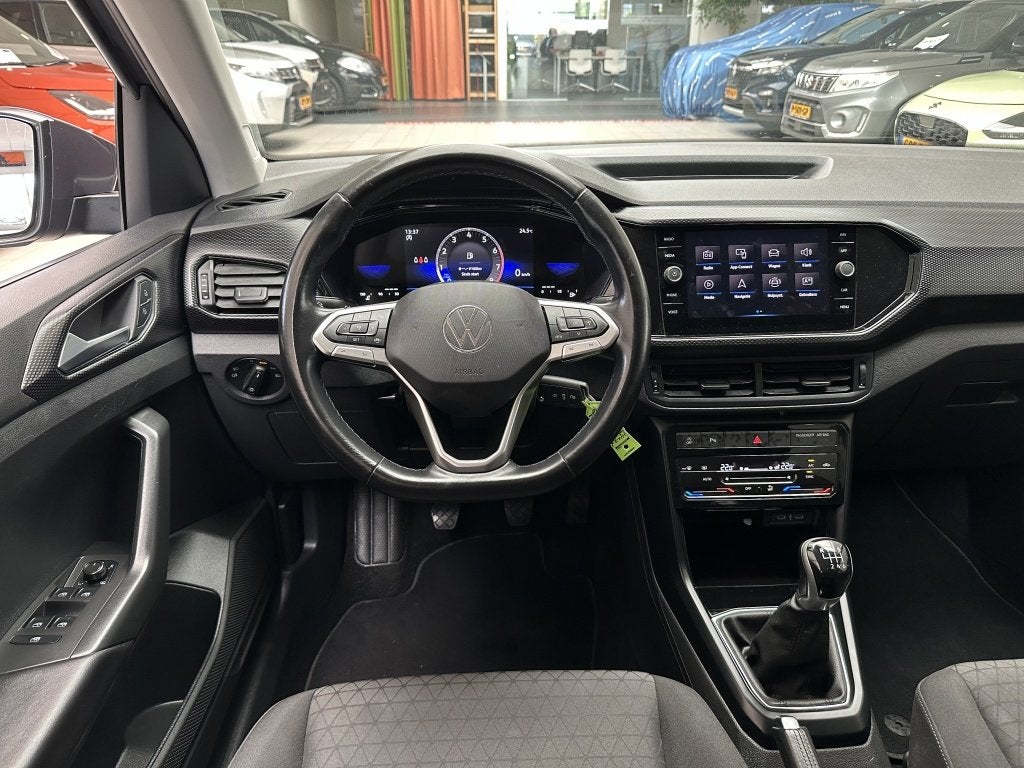 Volkswagen T-Cross 1.0 TSI Life [ CARPLAY I CLIMA I ALL-SEAS, Auto's, Voorwielaandrijving, 12 maanden, Gebruikt, Bedrijf