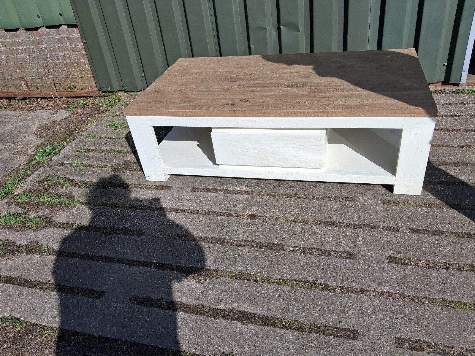 Salontafel met lade, wit met houten blad, Huis en Inrichting, Tafels | Salontafels, Ophalen, Gebruikt, 100 tot 150 cm, Modern landelijk