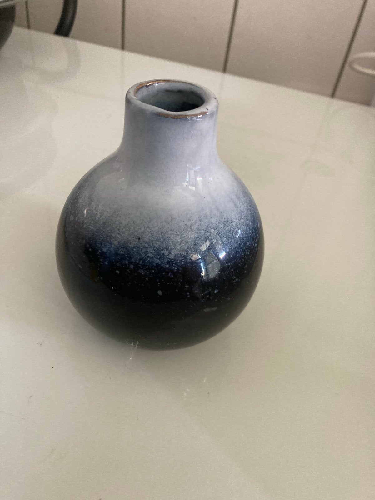Handgemaakte vaasje Japans landelijk, blauw/wit, Verzenden