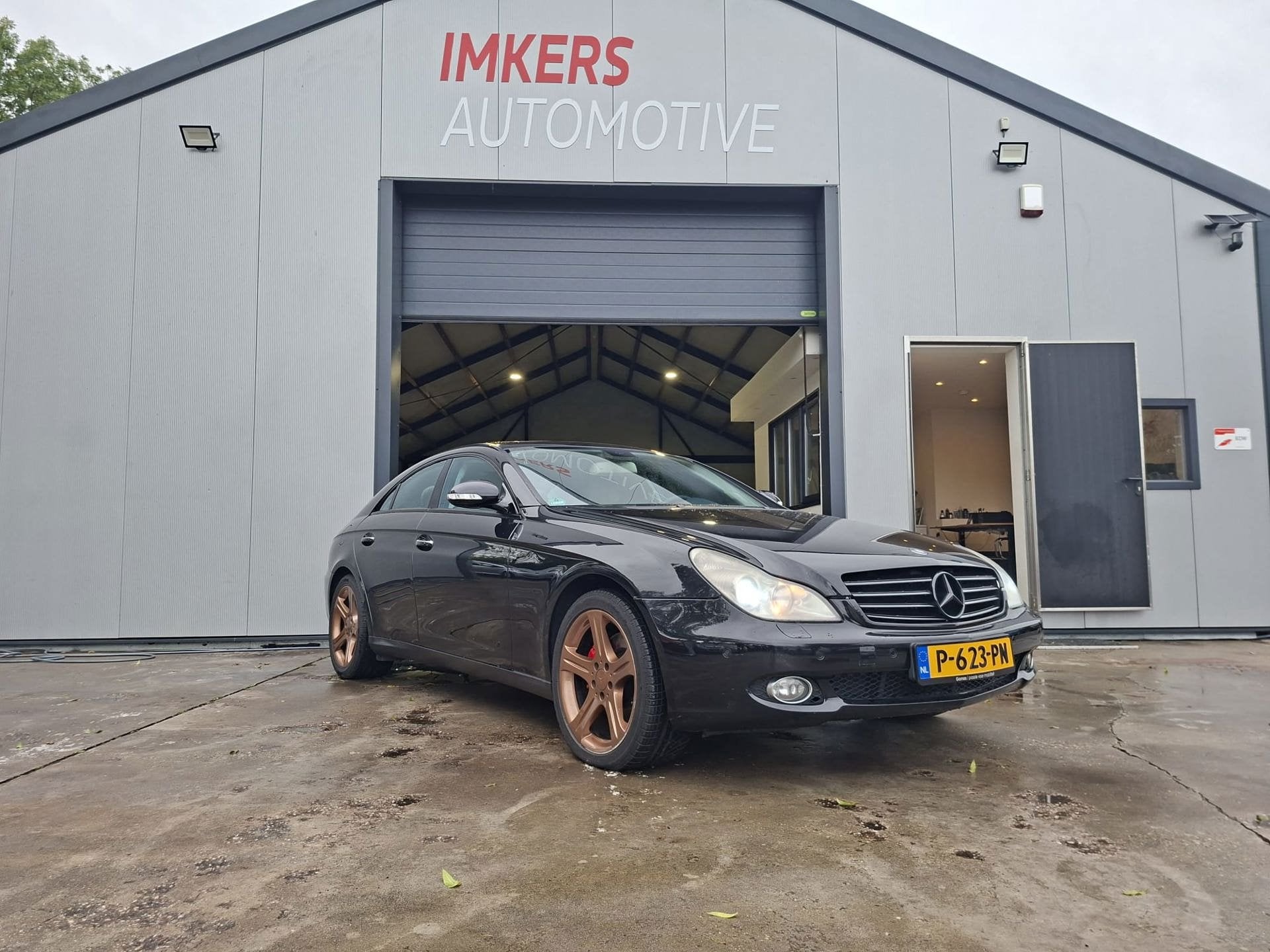 Mercedes-Benz CLS-klasse 350 CGI LEES BESCHRIJVING, Auto's, Automaat, Achterwielaandrijving, Gebruikt, Bedrijf