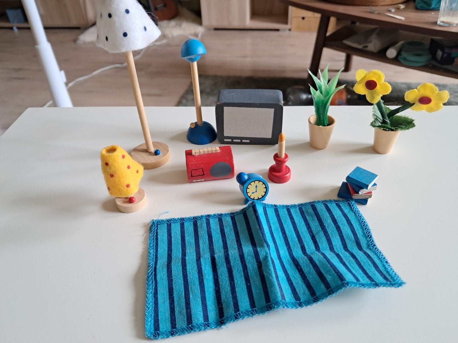 Goki Houten Woonkamer Set - Speelgoed Meubels, Ophalen of Verzenden, Zo goed als nieuw, Jongen of Meisje