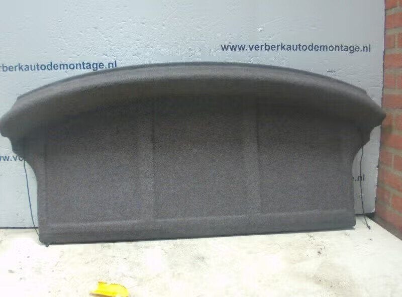 HOEDENPLANK Volvo 440 (01-1988/12-1996), Gebruikt, Info@volvocars.com, Ophalen of Verzenden, Volvo