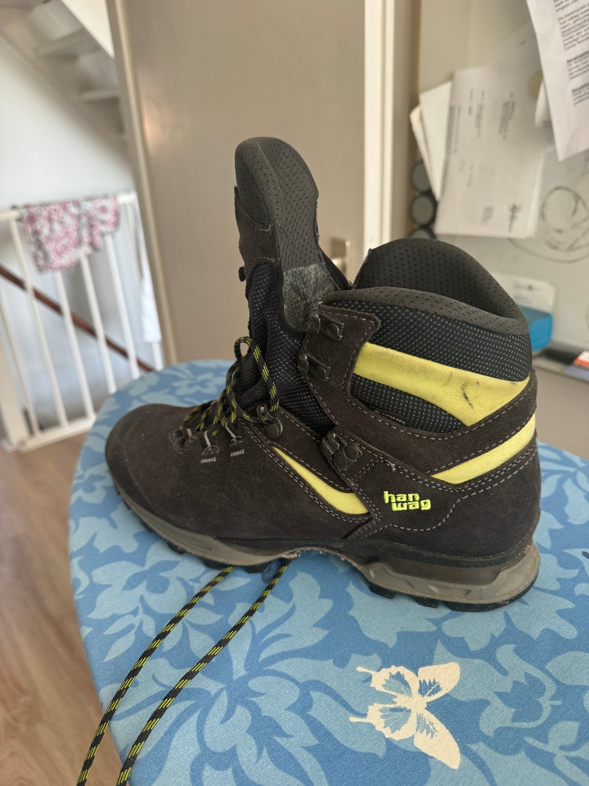 Hanwag Bergschoenen Maat 42 - Comfortabel en Stevig, Ophalen, Gebruikt, Schoenen