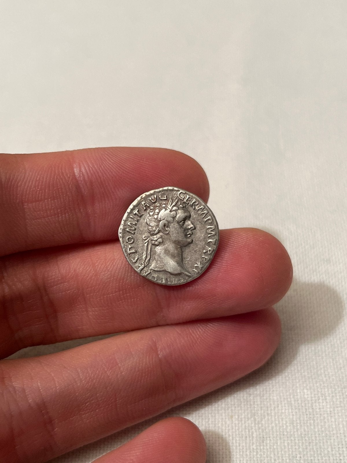 Prachtige romeinse zilveren denarius van keizer Domitianus, Postzegels en Munten, Munten | Europa | Niet-Euromunten, Ophalen of Verzenden