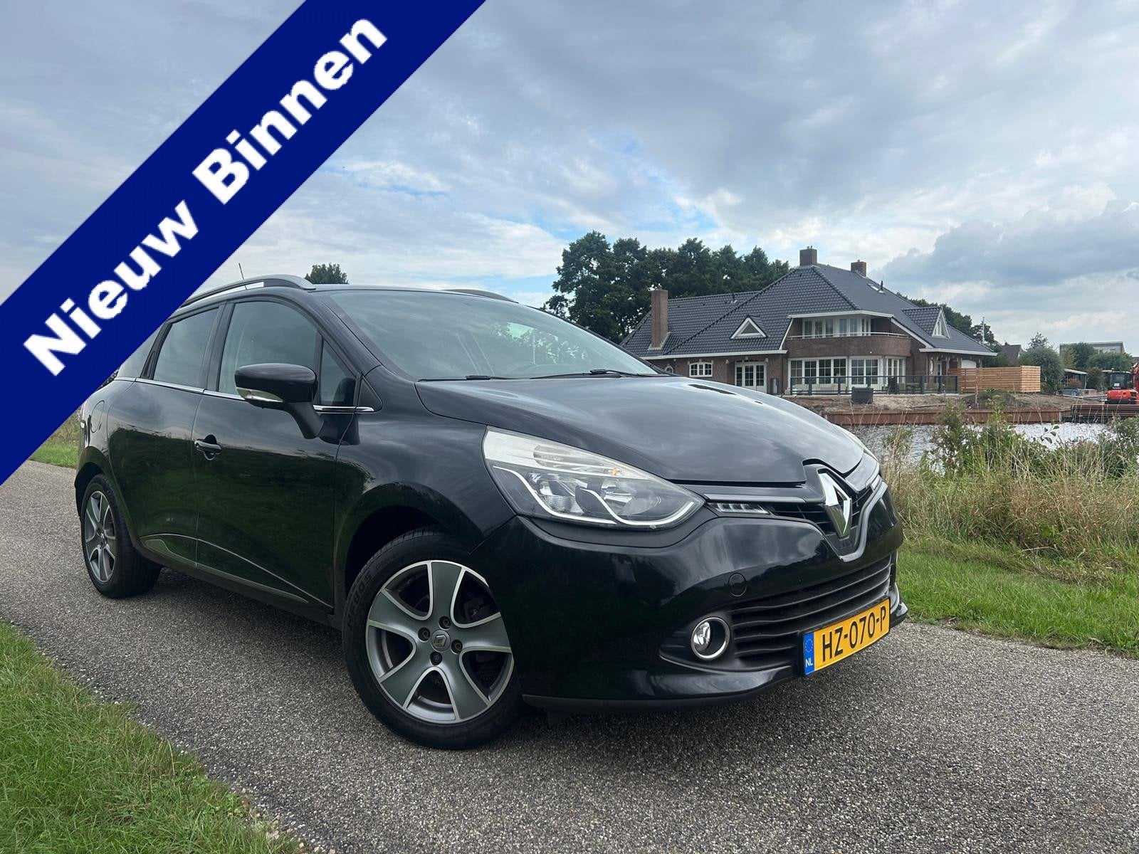 Renault Clio Estate 0.9 TCe Night&Day | Parkeersensoren | Bl, Auto's, Voorwielaandrijving, Stof, Gebruikt, 580 kg