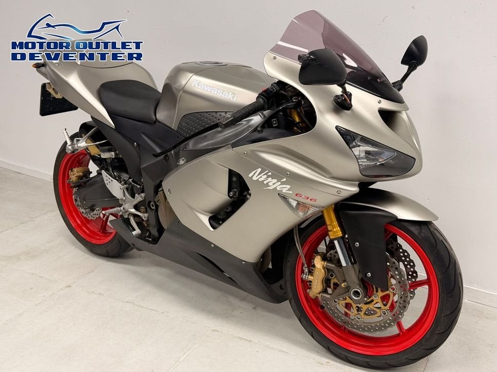 DIKKE KAWASAKI NINJA ZX-6R ZX6R ZX6 ZX-6 R, 636 cc, 4 cilinders, Motorrijbewijs A, Bedrijf
