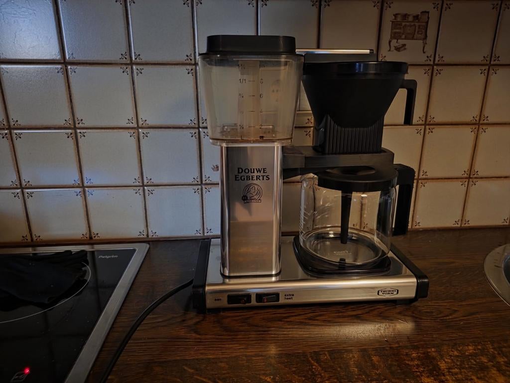 Douwe Egberts koffiezetapparaat met extra kan, 10 kopjes of meer, Ophalen, Koffiemachine