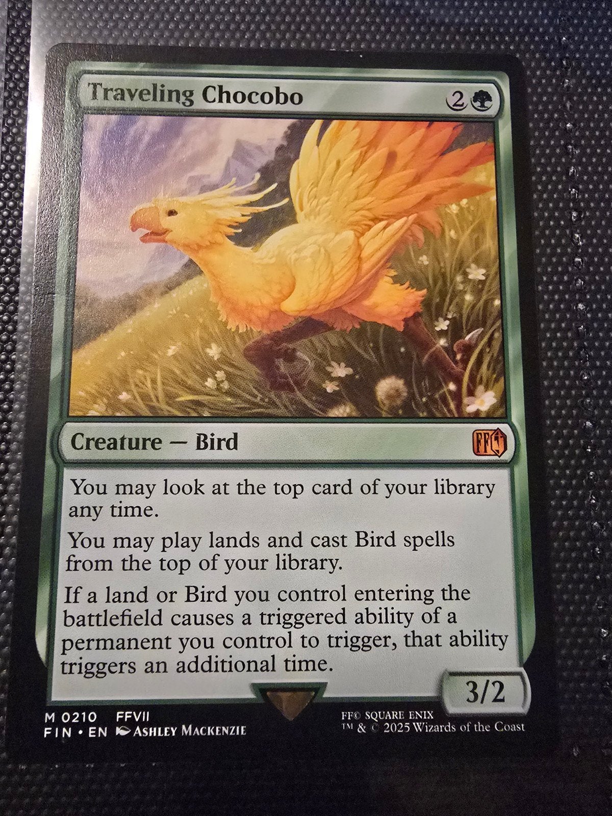 Traveling Chocobo MTG kaart - Final Fantasy Crossover, Ophalen of Verzenden, Zo goed als nieuw, Losse kaart