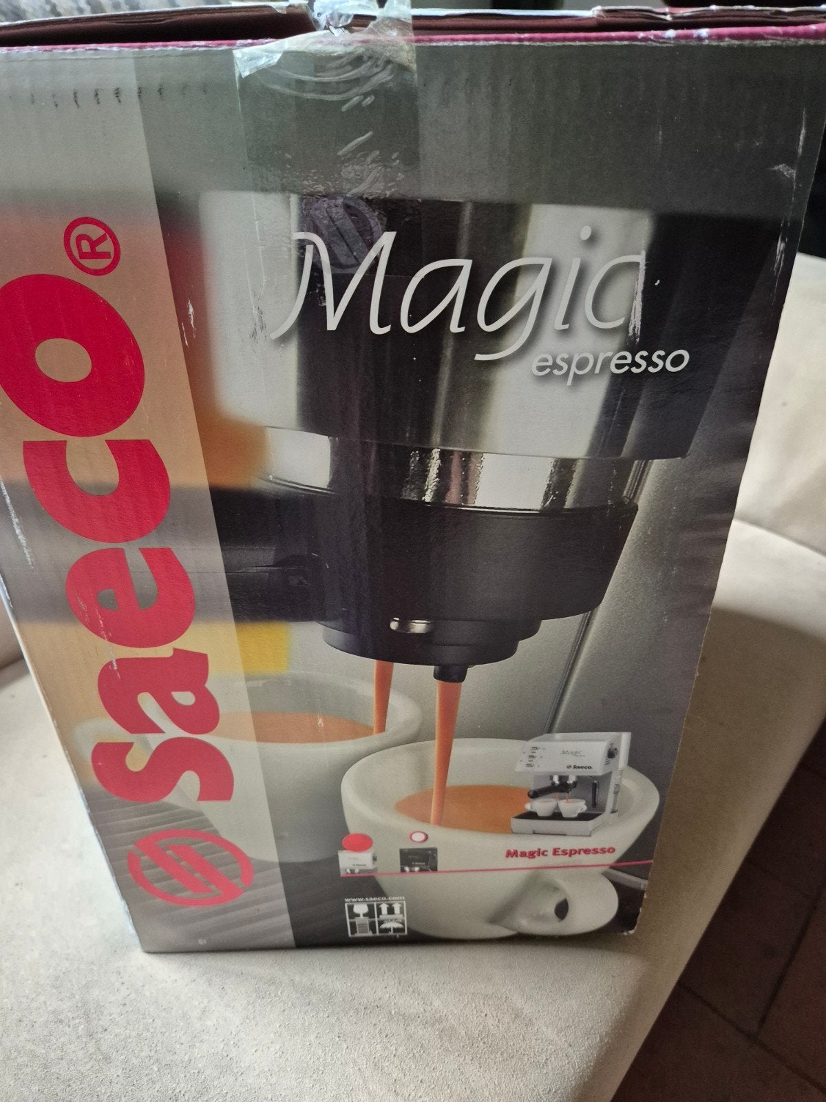 Saeco Magic Espresso Redesign - Nieuw in doos, Witgoed en Apparatuur, Koffiezetapparaten, Stoompijpje, Espresso apparaat, Nieuw