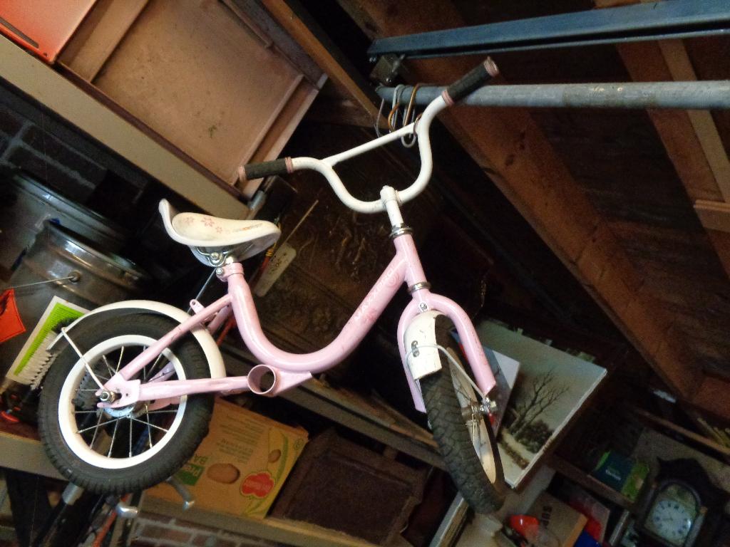 kinderloopfietsje, Ophalen, Minder dan 16 inch