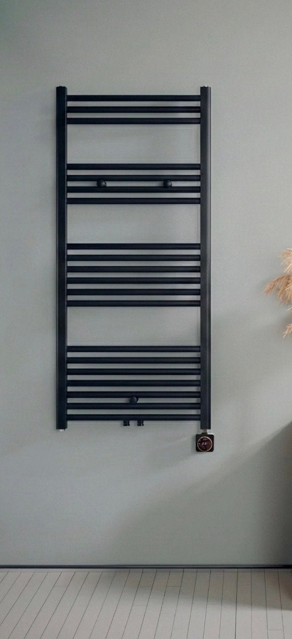 Oppio Smart Wifi Mat Zwart elektrische handdoekradiator, Ophalen, Radiator, Nieuw, 60 tot 150 cm
