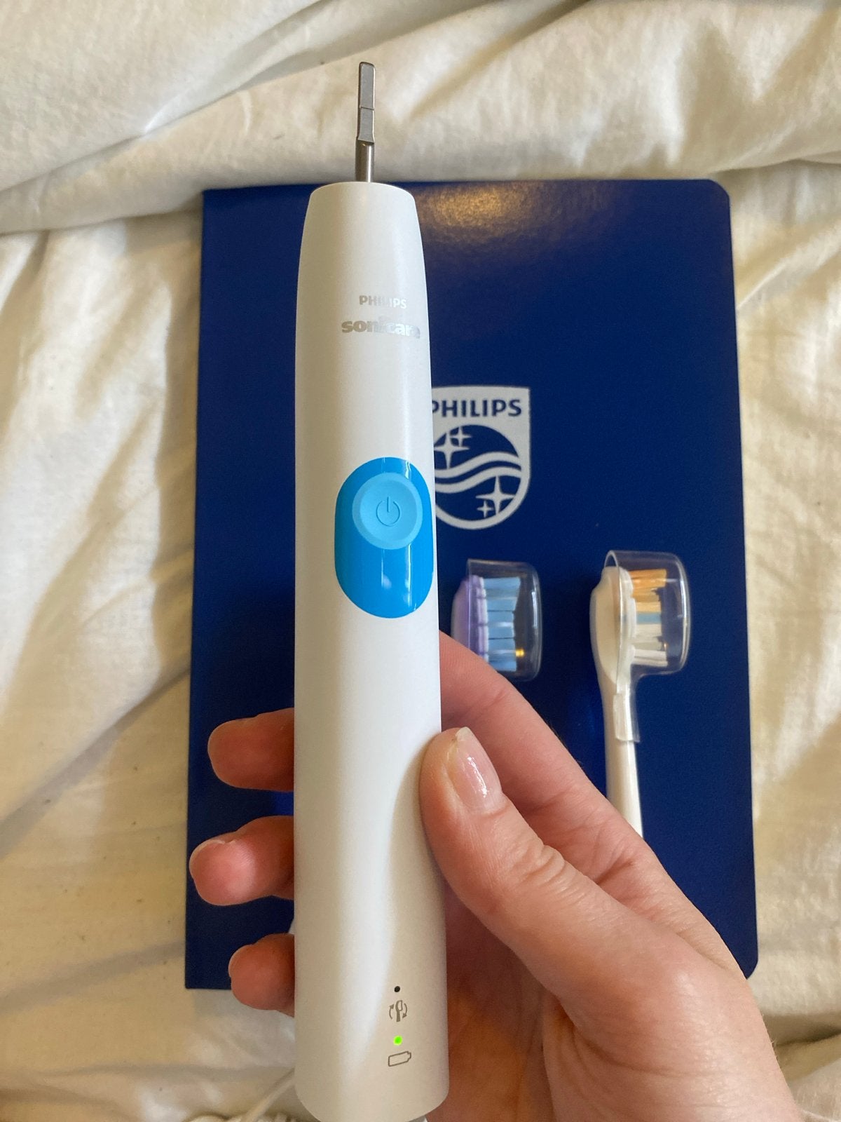 Philips Sonicare elektrische tandenborstel + toilettas, Ophalen of Verzenden, Nieuw, Mondverzorging