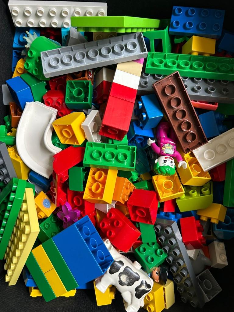 DUPLO - 3 volle bakken incl. 2 speelplaten te koop, Ophalen, Gebruikt, Compleet, Duplo