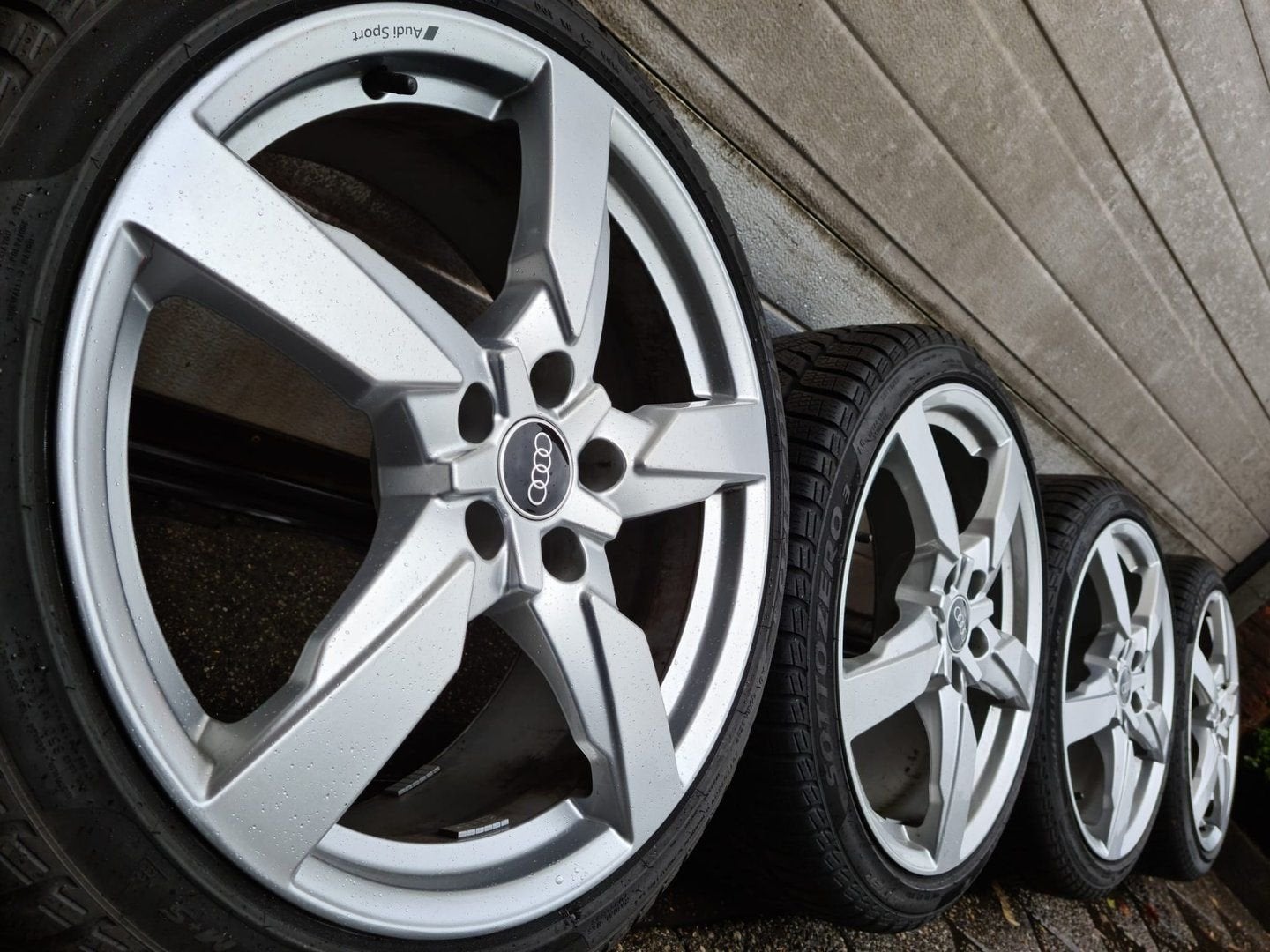 Originele 19 inch s-line Audi A3 S3 RS3 TT TTS velgen banden, Auto-onderdelen, Banden en Velgen, 19 inch, Gebruikt, -, -