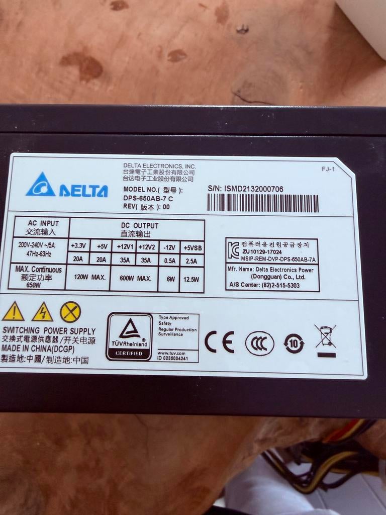 Delta 650W Voeding DPS-650AB-7 C, Ophalen of Verzenden, Zo goed als nieuw