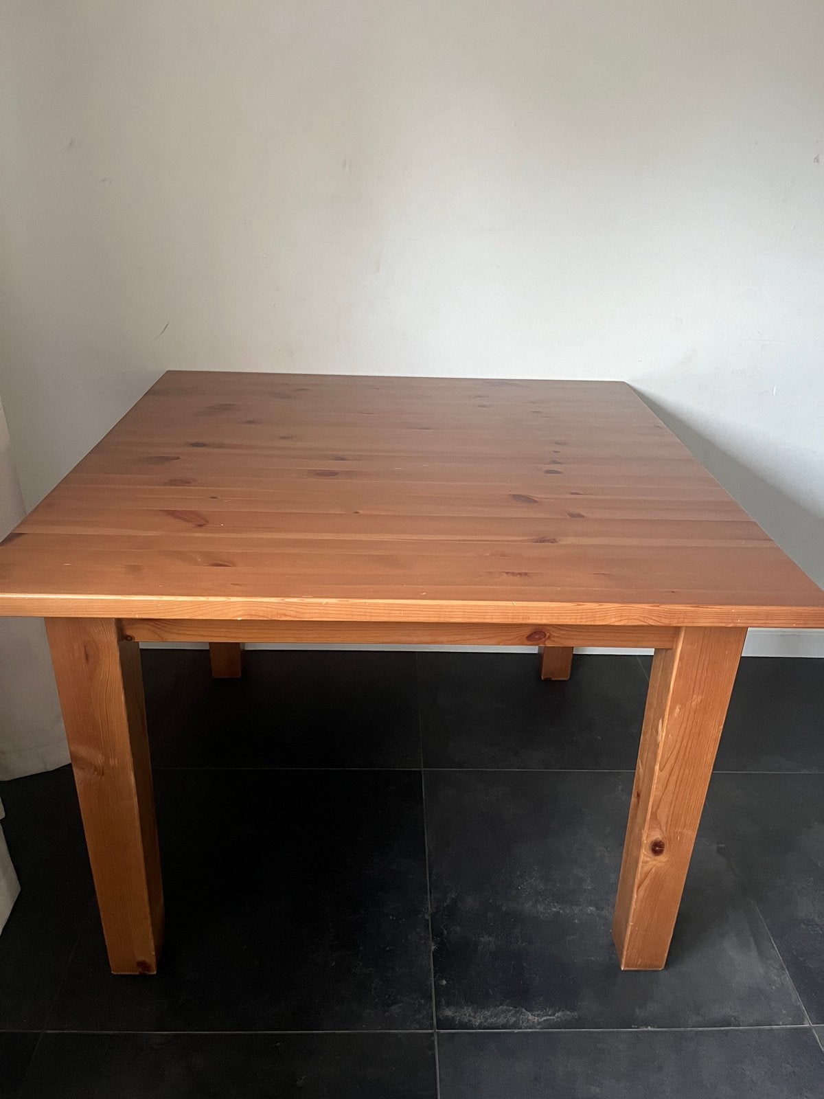Houten eettafel van grenenhout, Huis en Inrichting, Ophalen, Gebruikt, Vier personen, Grenenhout