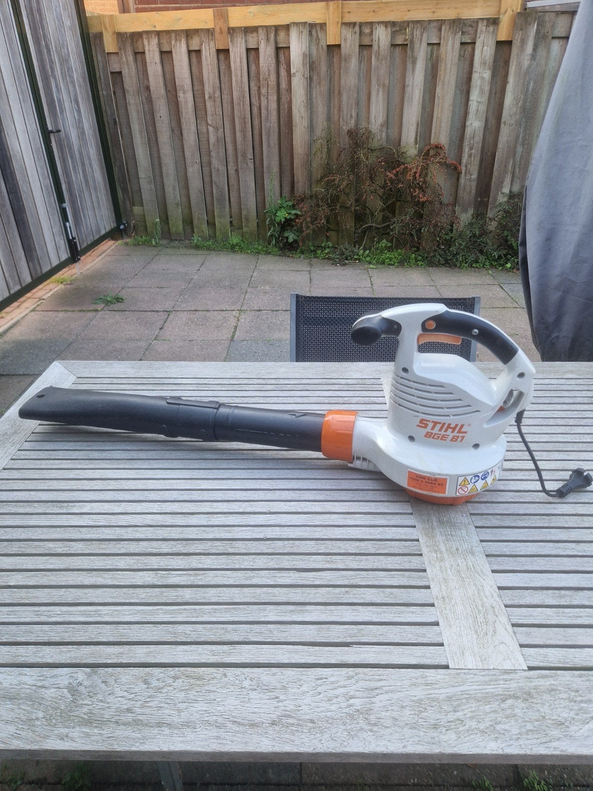 Bladblazer STIHL  BGE  erfenis weinig gebruikt werkt perfect, Tuin en Terras, Stihl, Met zuigfunctie, Handgedragen, Ophalen of Verzenden