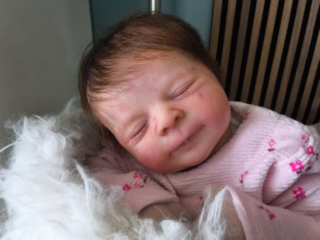"Reborn cuddlebaby lilly,in prijs verlaagd, Ophalen of Verzenden, Zo goed als nieuw, Pop