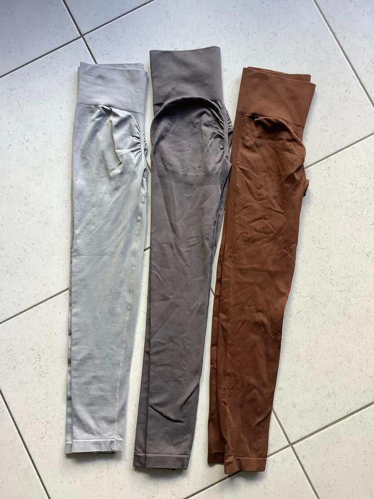 Sportleggings drie verschillende kleuren maat XS, Kleding | Dames, Sportkleding, Ophalen of Verzenden, Fitness of Aerobics, Maat 34 (XS) of kleiner