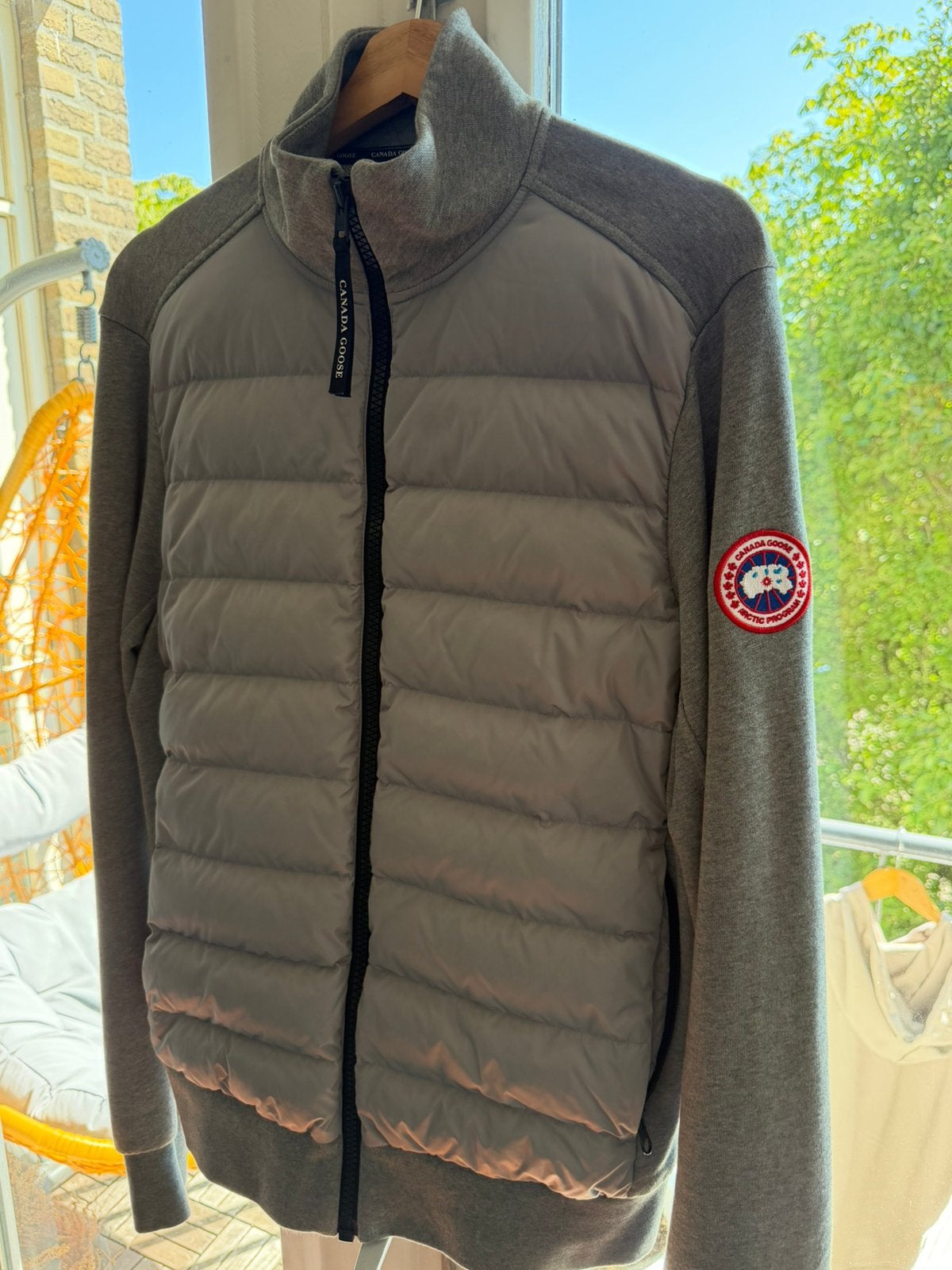 Canada Goose zomer jas, Ophalen of Verzenden, Zo goed als nieuw, Maat 46 (S) of kleiner, Grijs