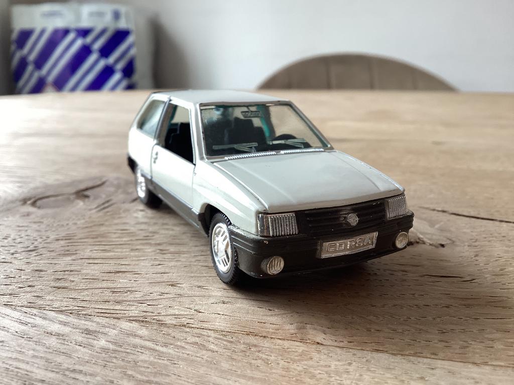 GAMA Opel Corsa SR 1:43 – West Germany, Ophalen of Verzenden, Zo goed als nieuw, Auto, Gama