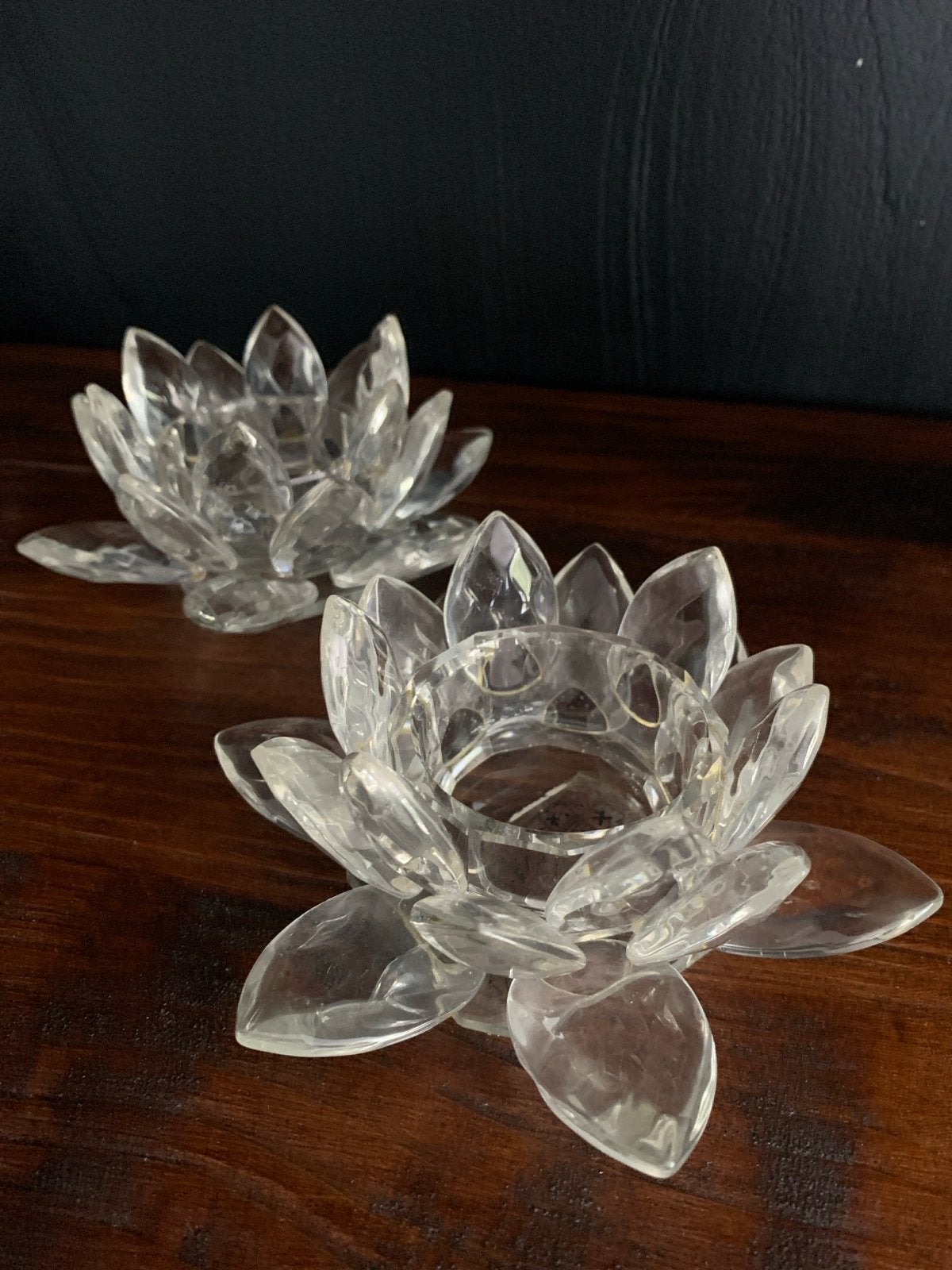Set van 2 glazen lotus waxinelichthouders, Wit, Waxinelichthouder, Ophalen of Verzenden, Glas