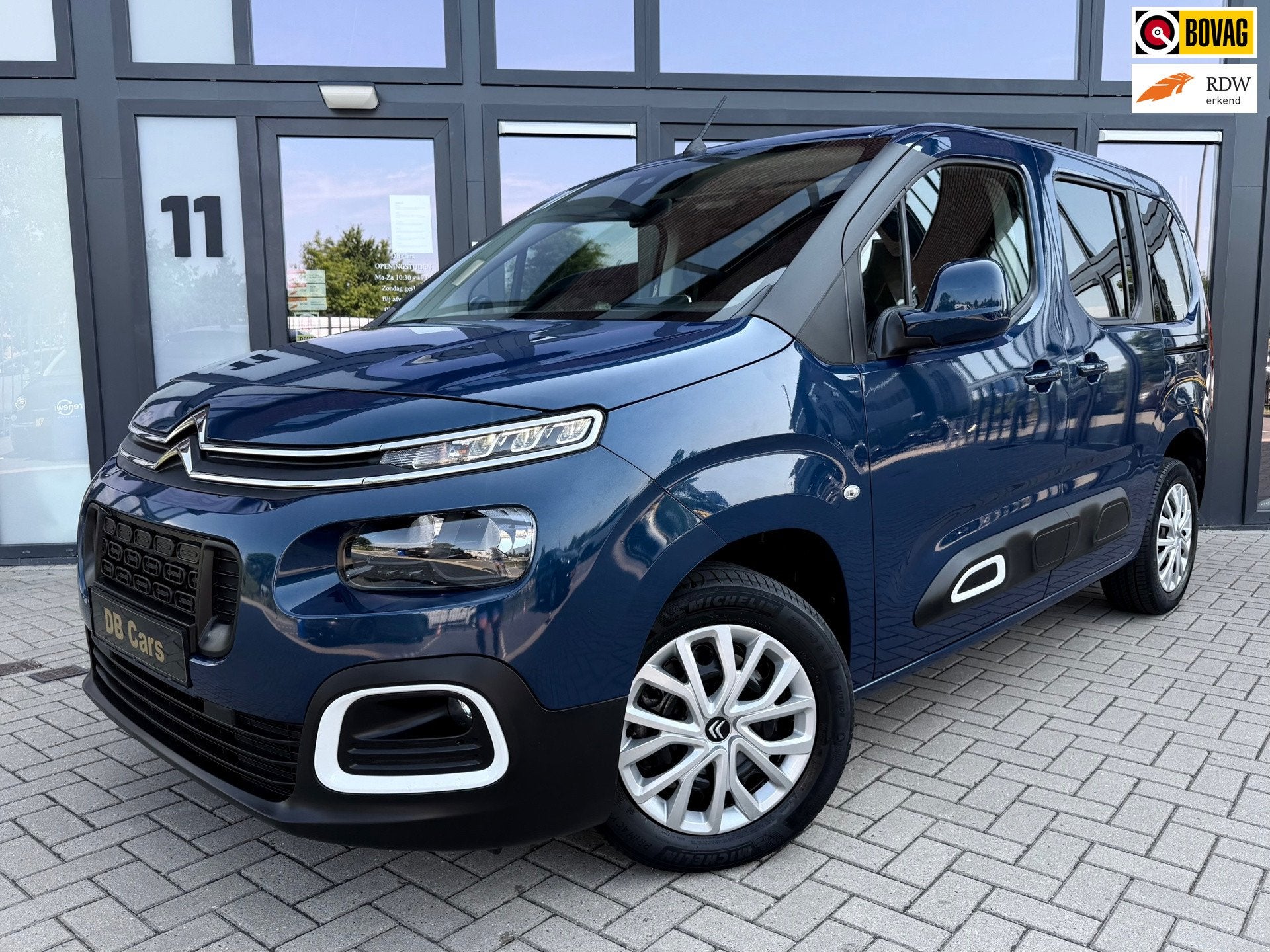 Citroen Berlingo 1.2,130PK,7 PERSOONSAUTOMAAT,APPLE CARPLAY