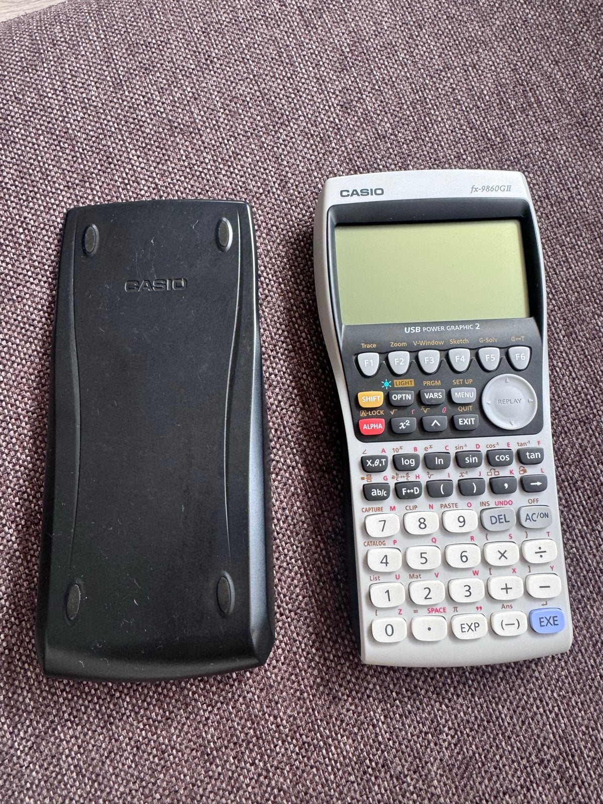 Casio fx-9860GII Grafische Rekenmachine + Beschermkap, Ophalen of Verzenden, Grafische rekenmachine, Gebruikt