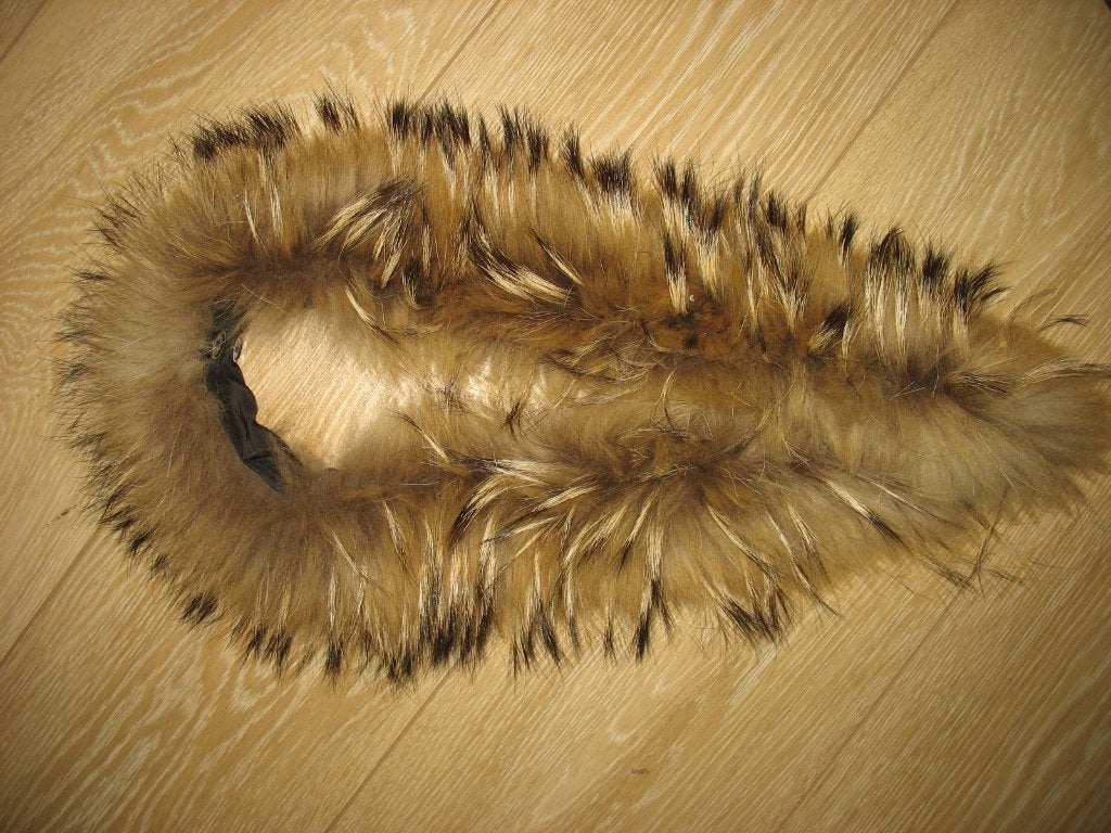 Een Echt Bontje van een Jas Capuchon * Vintage, Vintage, Ophalen of Verzenden, Zo goed als nieuw, Sjaal