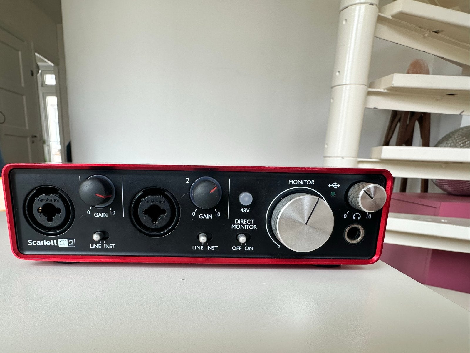Focusrite Scarlett 2i2 2nd Gen Audio Interface, Ophalen of Verzenden, Zo goed als nieuw