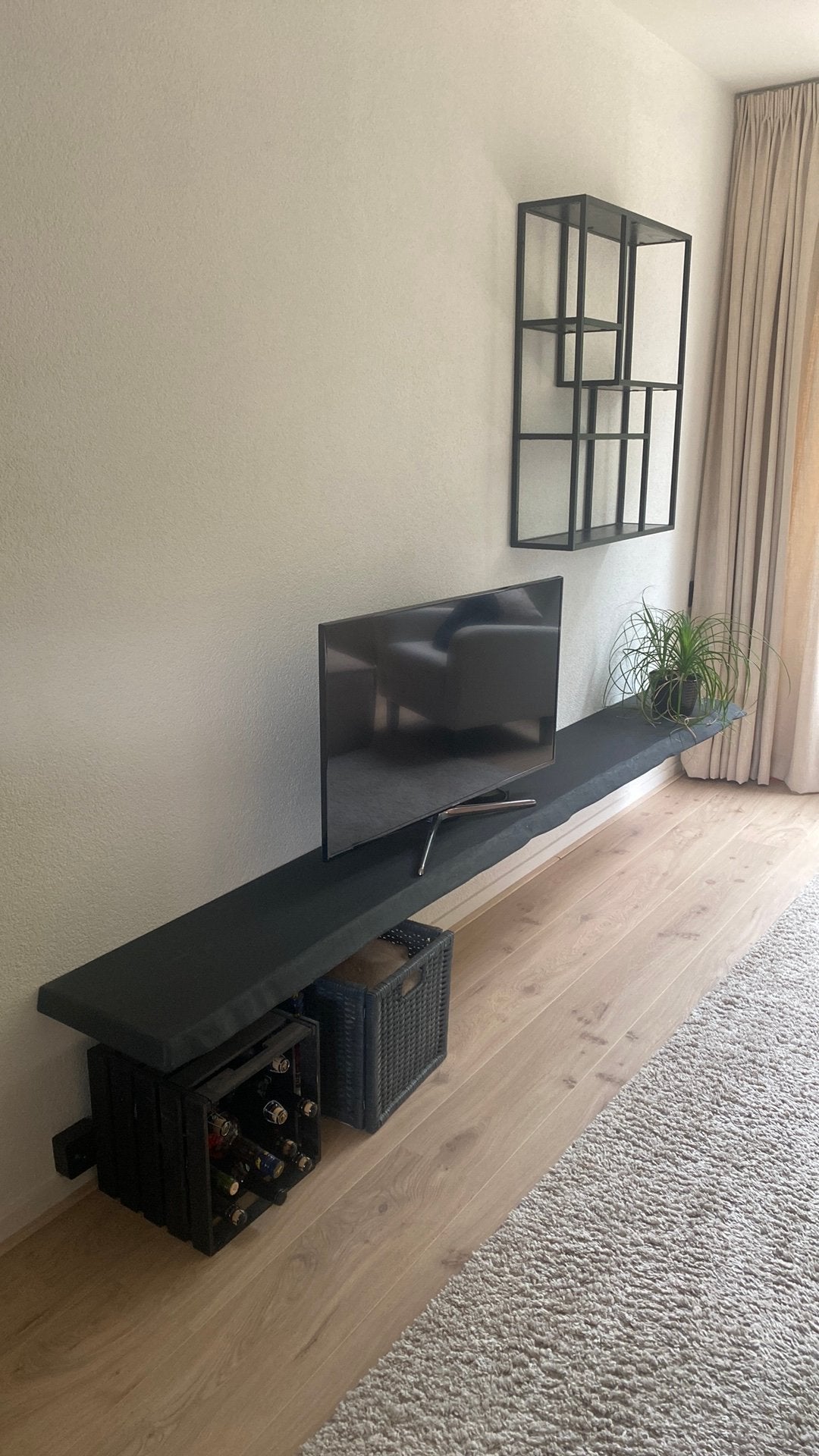 Tv meubel / wandplank houten boomschors zwart, Ophalen, Eikenhout, 200 cm of meer, Minder dan 100 cm