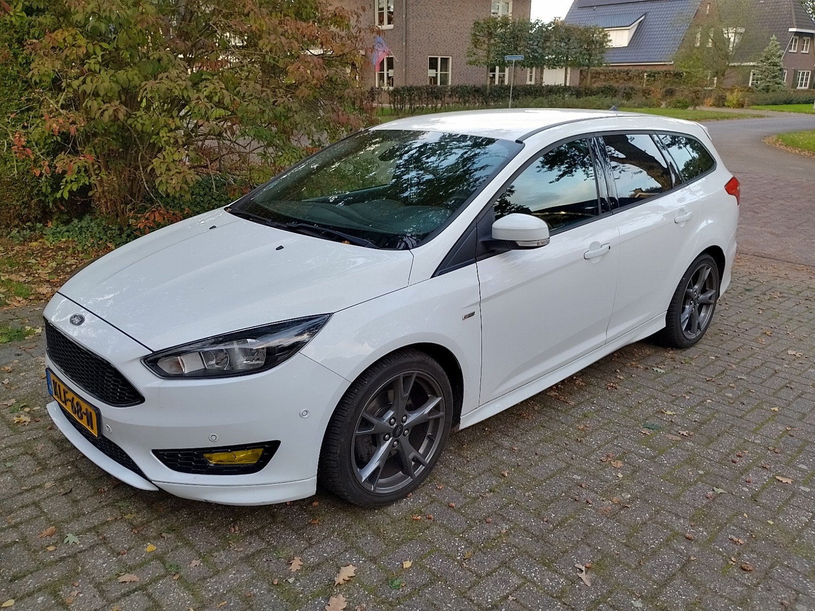 Ford Focus 1.5 Ecoboost 134KW Wagon 2017 Wit, Auto's, 1498 cc, 4 cilinders, Wit, Stationwagon