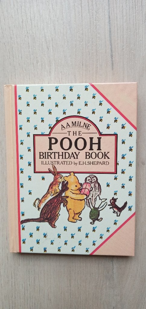 Verjaardagsboek Winnie the Poeh The Pooh birthday book, Ophalen of Verzenden, Winnie de Poeh of vrienden, Nieuw, Overige typen