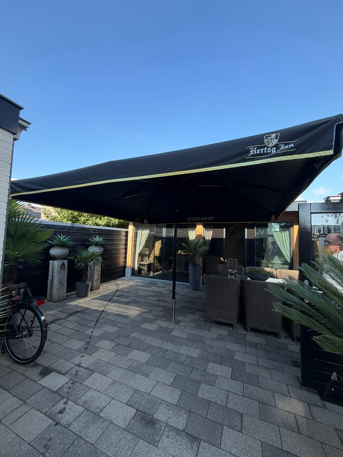 Horeca parasol Hertog Jan 4x4 meter, Ophalen, Zo goed als nieuw, Meer dan 4 meter, Overige typen