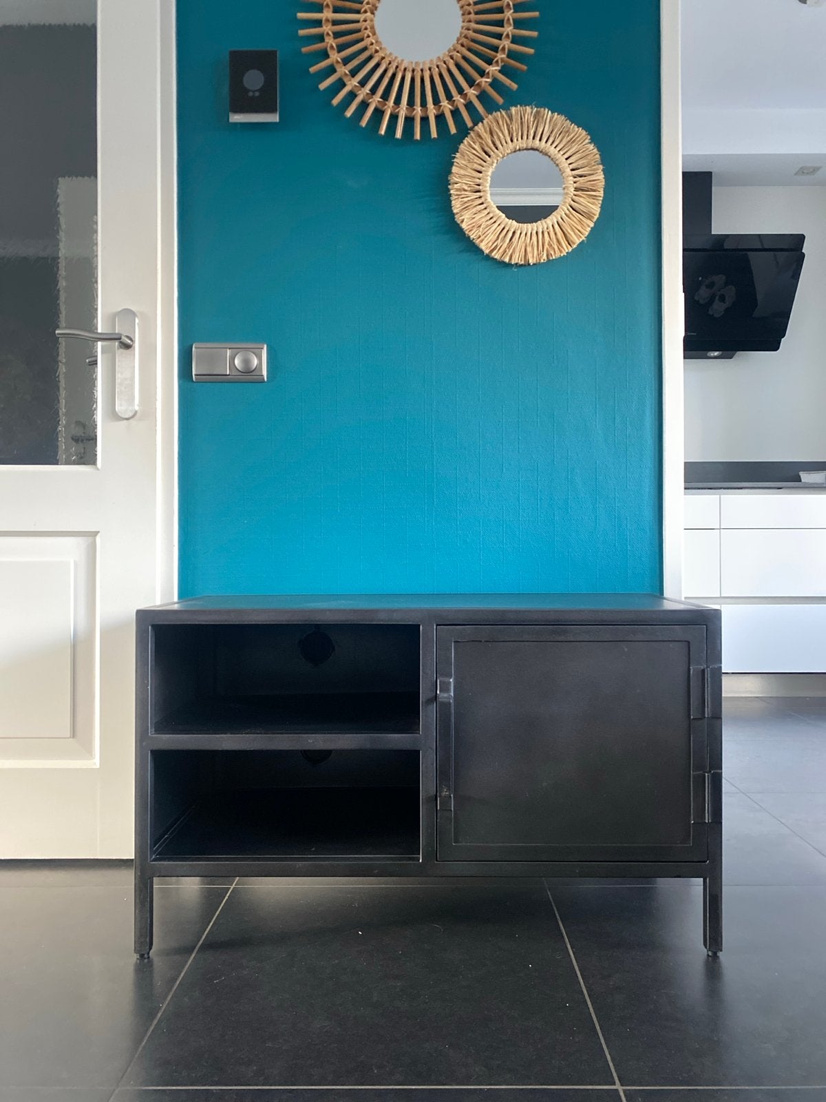 Zwart metalen tv-meubel/dressoir met opbergruimte, Ophalen, Gebruikt, 50 tot 100 cm, Minder dan 100 cm
