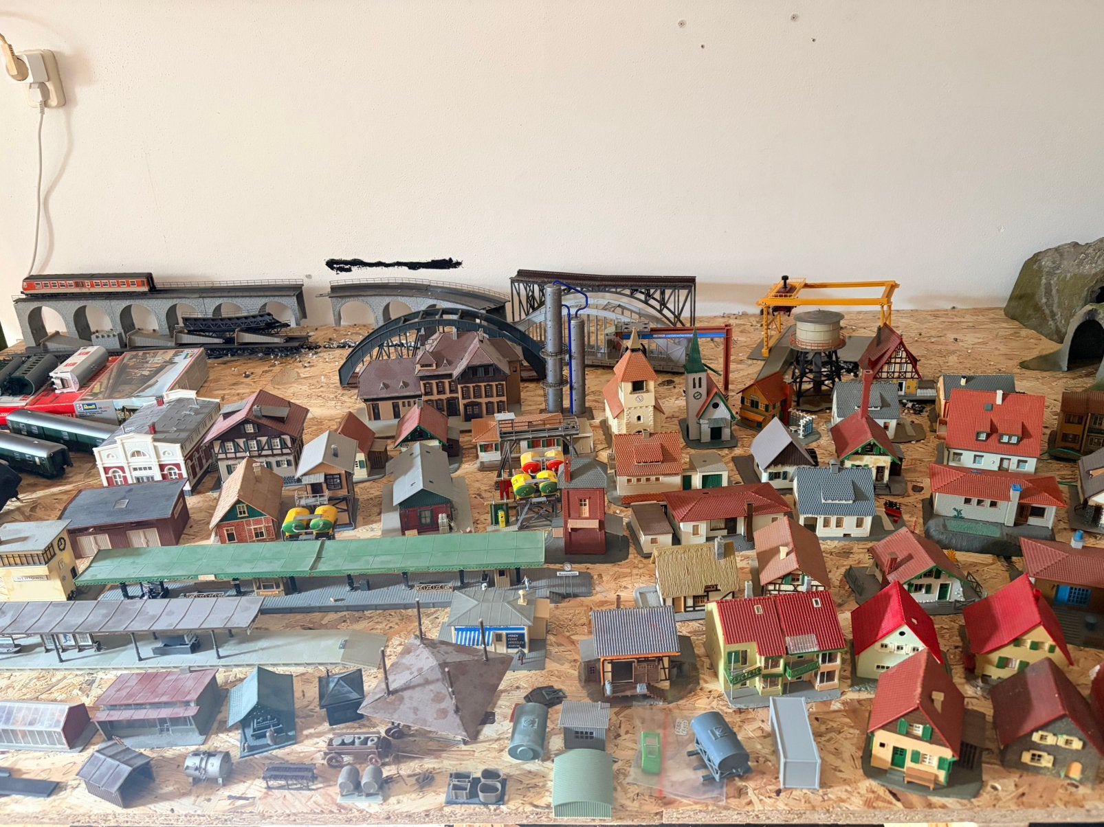 Grote collectie HO huisjes etc t.e.a.b, Overige merken, Gelijkstroom of Wisselstroom, Brug, Tunnel of Gebouw, Ophalen of Verzenden