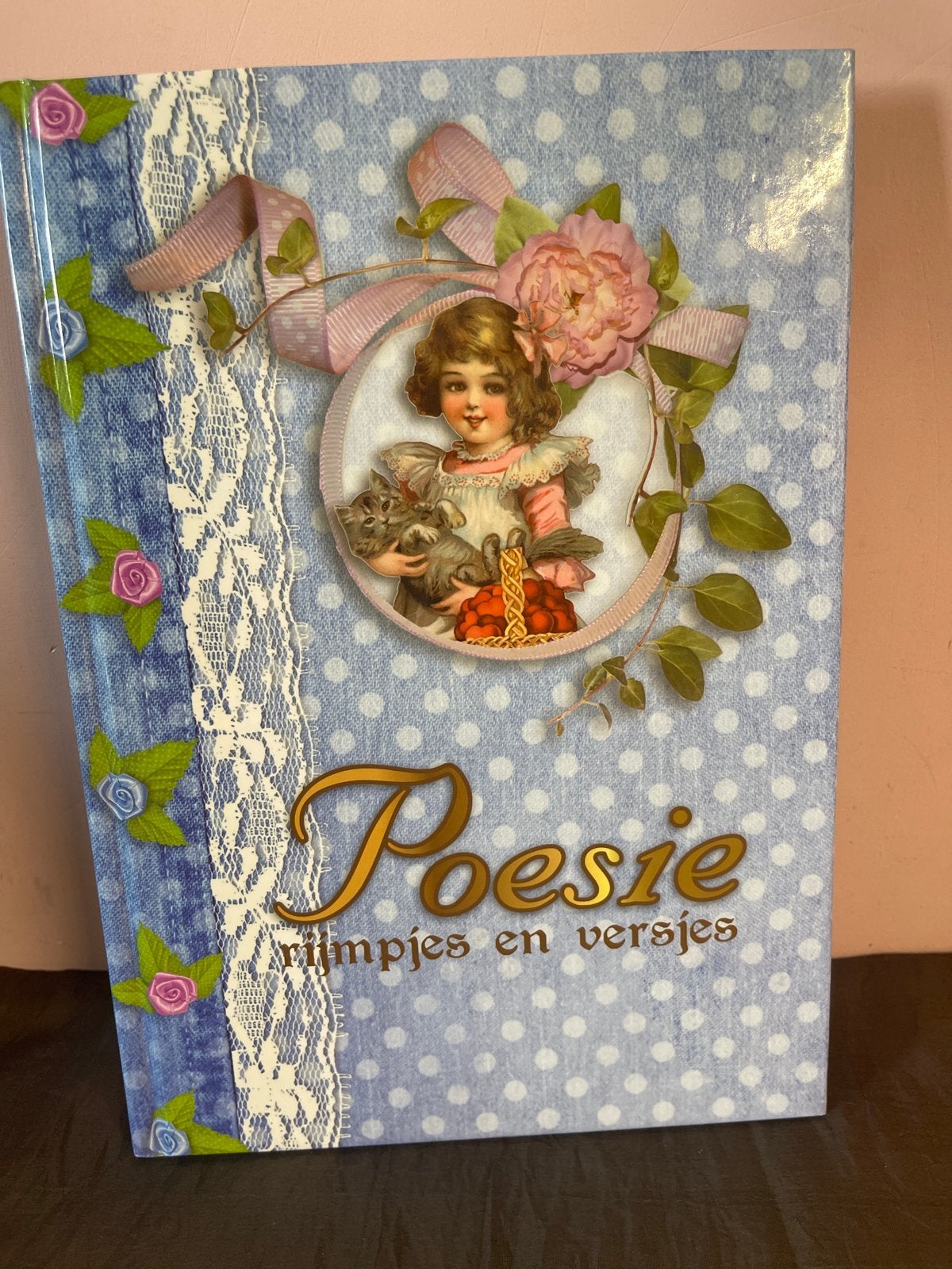 Poëzie Rimpjes en Versjes - Nostalgisch Poëziealbum, Boeken, Ophalen of Verzenden, Zo goed als nieuw, Meerdere auteurs