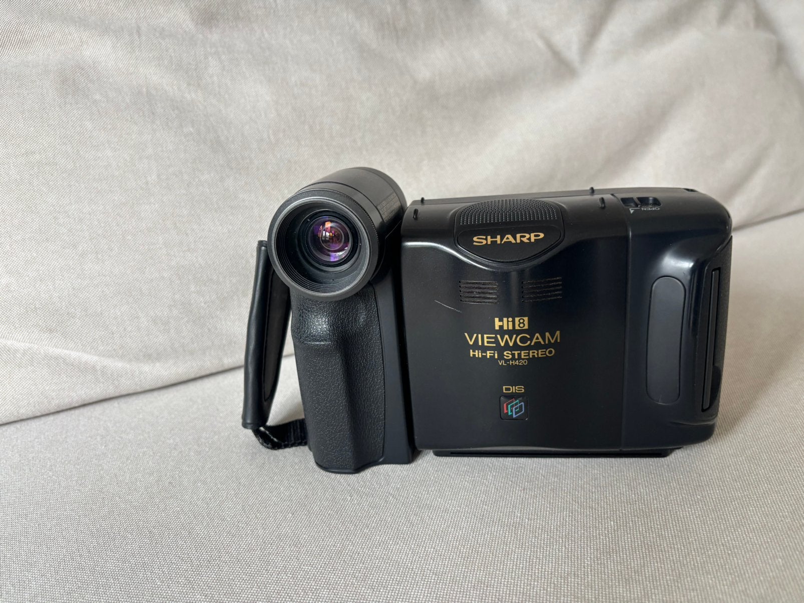 SHARP VIEW CAM model VL-H420S, Ophalen of Verzenden, Hi 8, (Video)band