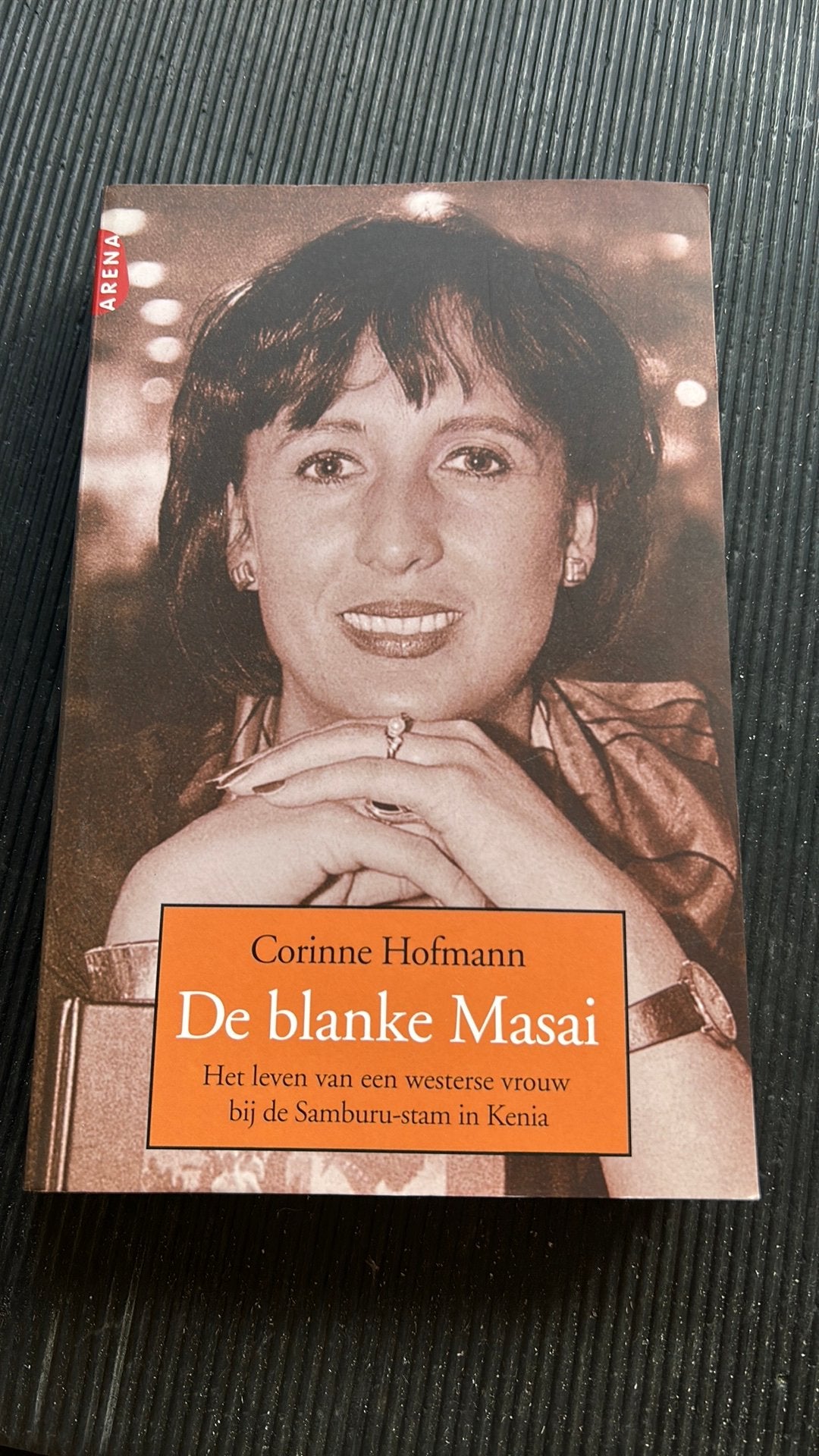 Corinne hofmann, de blanke masai, Boeken, Ophalen of Verzenden, Zo goed als nieuw