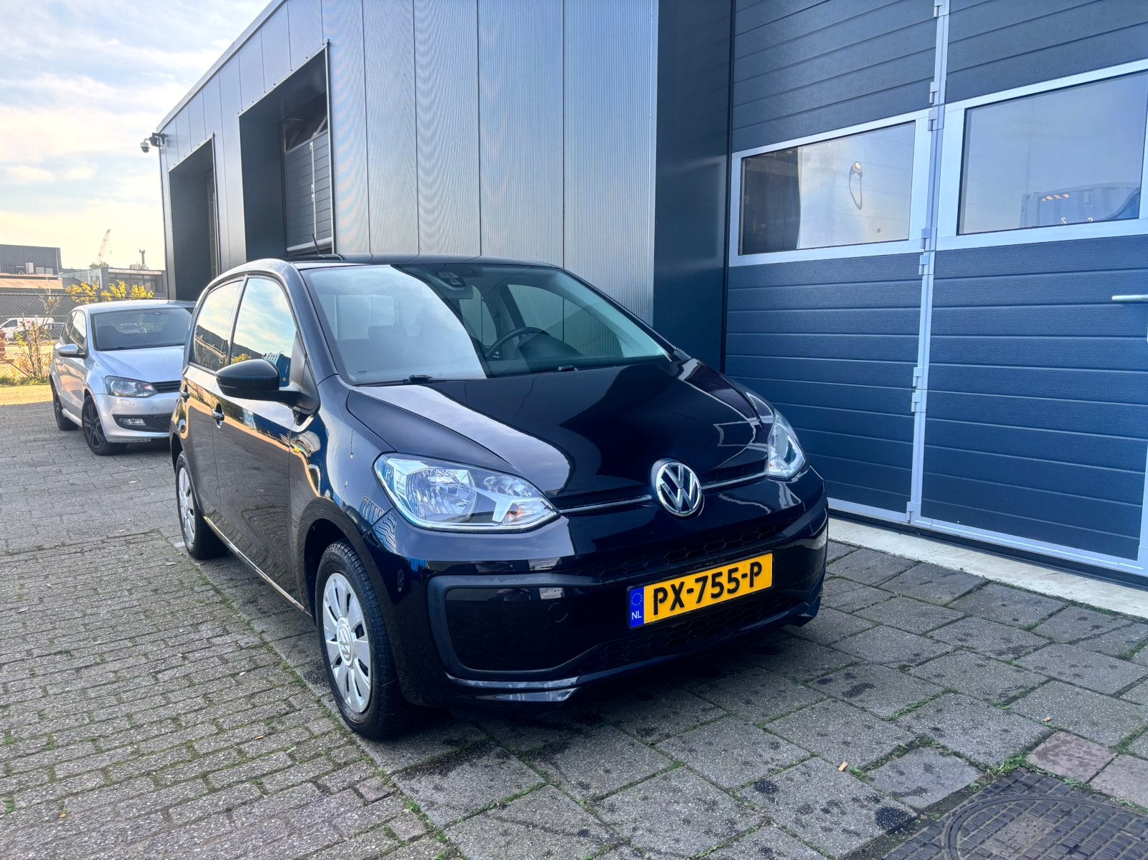 Volkswagen up! 1.0 2017 Airco elektrische ramen Nap