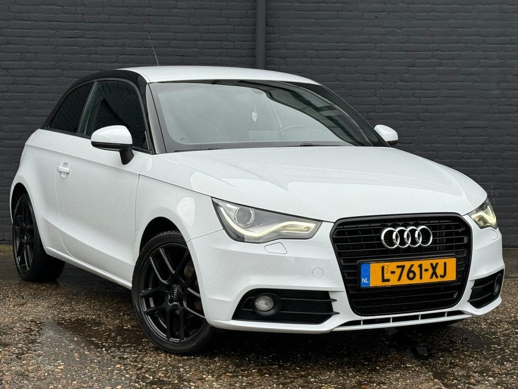 Audi A1 1.2 TFSI S-LINE LED |CRUISE | STOELVER | NAVI| NWE A, Auto's, Audi, Voorwielaandrijving, Euro 5, 4 cilinders, 4 stoelen
