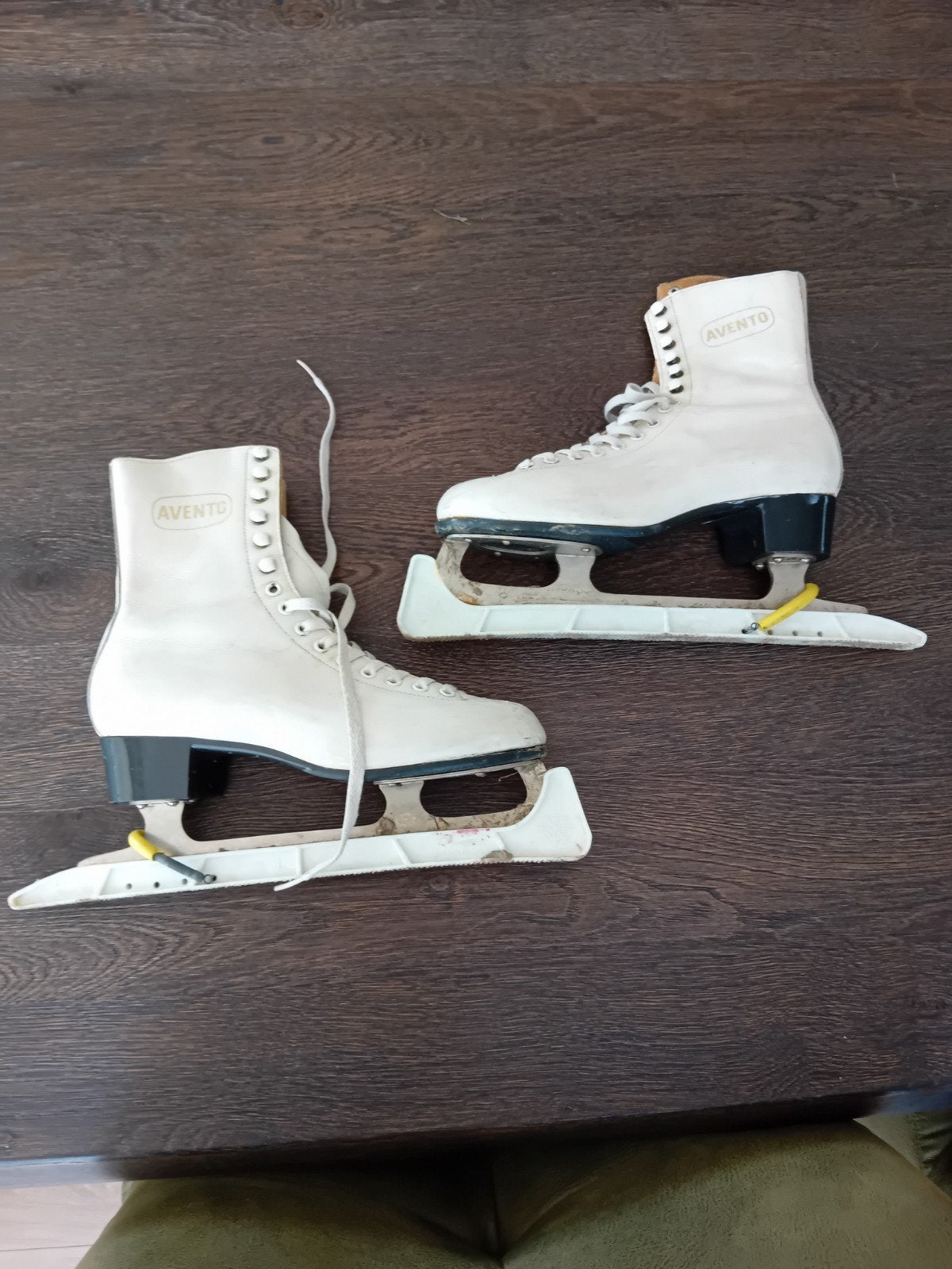 Avento kunstschaatsen - Maat 38-40, Sport en Fitness, Schaatsen, Ophalen of Verzenden, Gebruikt, Kunstschaatsen, Overige merken