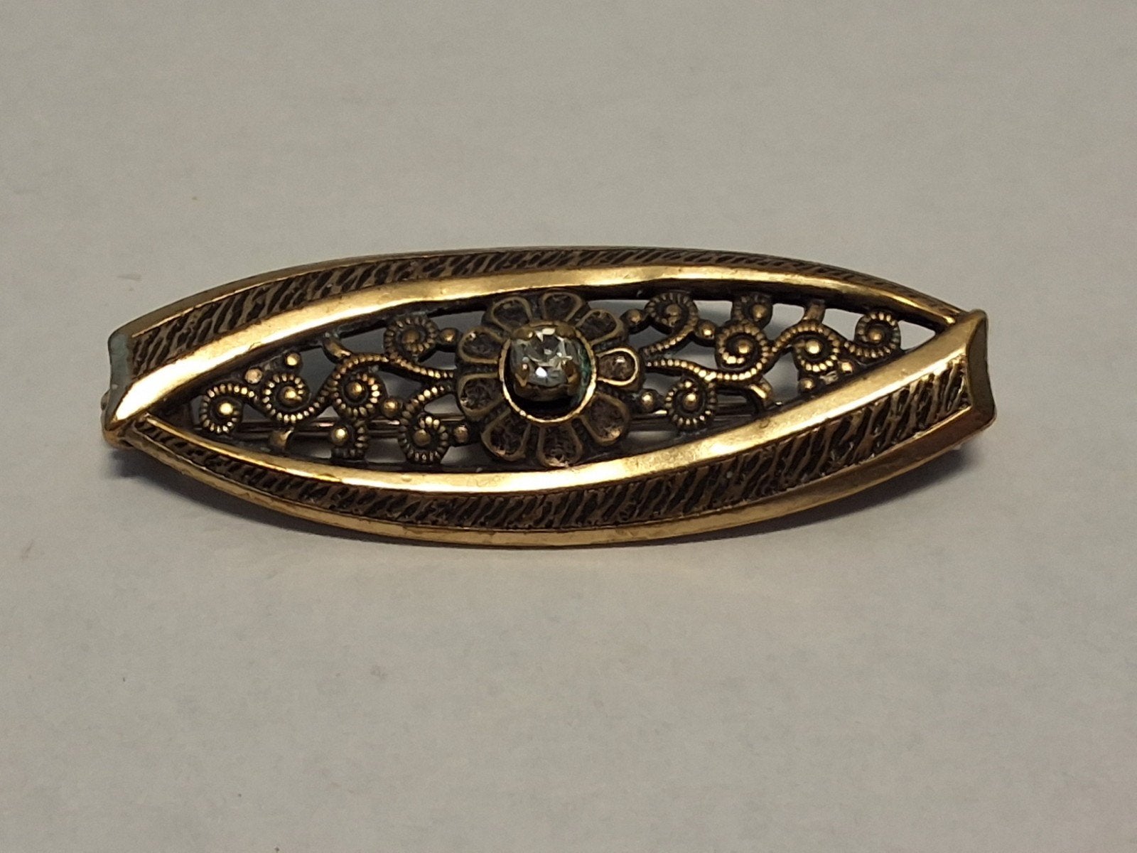 Antieke Markies Broche met Filigrain en Bloemmotief, Overige materialen, 4 tot 7 cm, Gebruikt, Ophalen of Verzenden