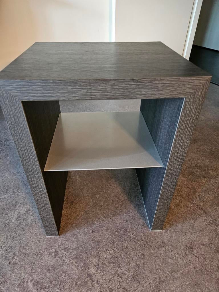 Luxe Auping nachtkastje. Zo goed als nieuw., Ophalen, Minder dan 45 cm, 55 tot 70 cm, Zo goed als nieuw