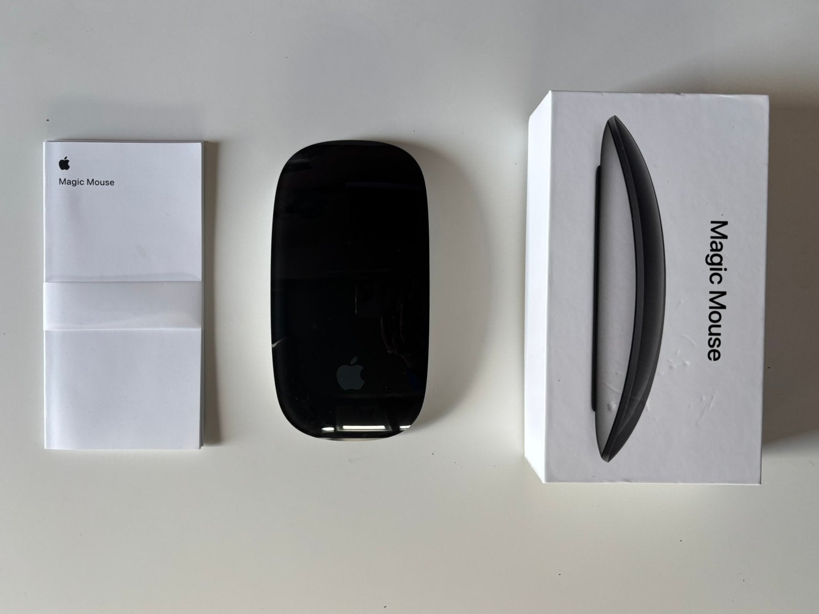 Apple Magic Mouse 2 zwart – zo goed als nieuw, Computers en Software, Muizen, Zo goed als nieuw, Ophalen of Verzenden
