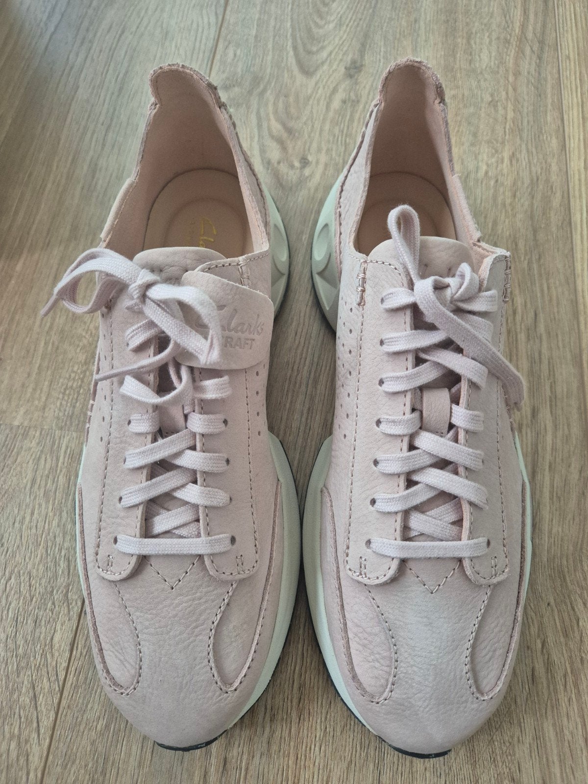 Clarks Craft Speed Roze Nubuck Sneakers - Nieuw in Doos, Nieuw, Ophalen of Verzenden, Sneakers of Gympen, Roze