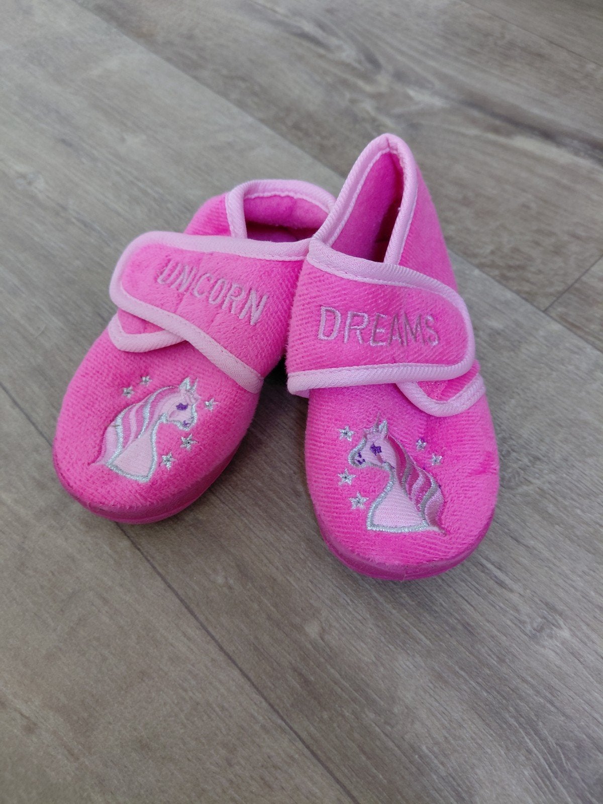 meisjes pantoffels mt 24, Kinderen en Baby's, Ophalen of Verzenden, Zo goed als nieuw, Meisje, Slofjes