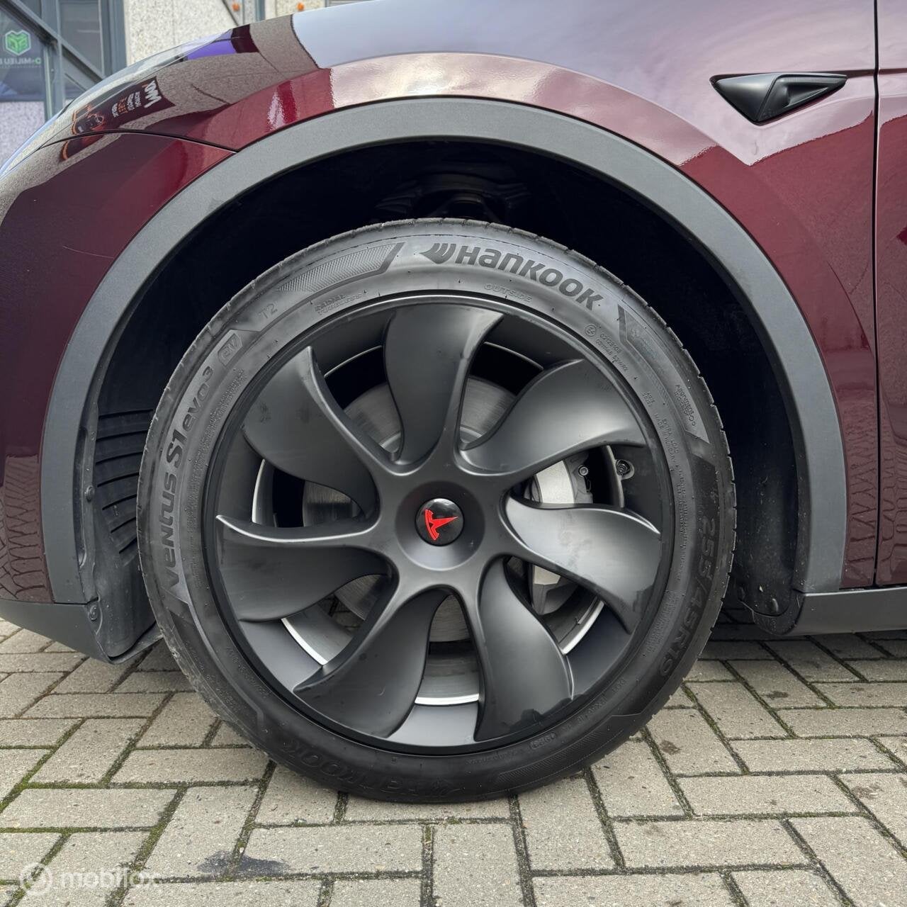 Foto 20 van Tesla Model Y Long Range AWD + MMX PACK + IAP + SOH 93.7%
